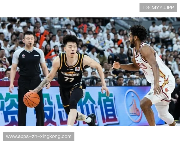 CBA浙江反击线路清晰,连续推进让比分被追近 CBA浙江反击线路清晰,连续推进让比分被追近